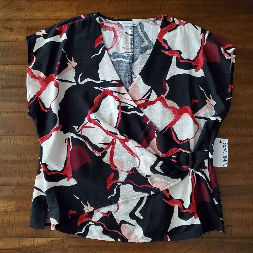 NWT Nine West Women's Abstract Floral Wrap Short Sleeve Blouse - Size XXL